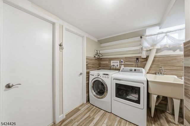 772 Harrell Ave, Woodbridge Twp., NJ 07095