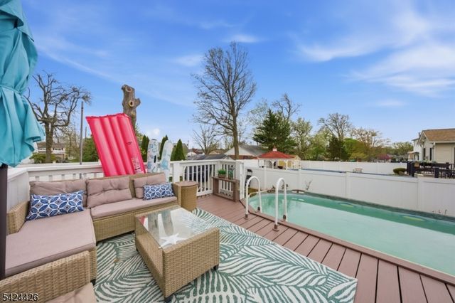 772 Harrell Ave, Woodbridge Twp., NJ 07095