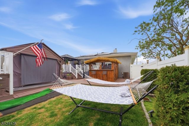 772 Harrell Ave, Woodbridge Twp., NJ 07095