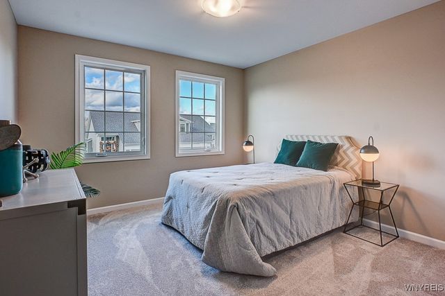 16 White Orchid Way, Lancaster, NY 14086