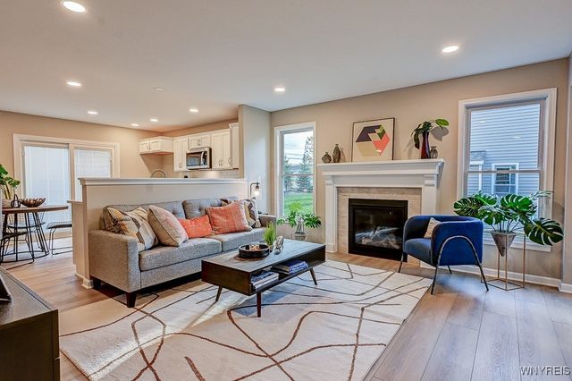 16 White Orchid Way, Lancaster, NY 14086