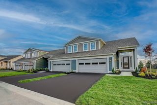 16 White Orchid Way, Lancaster, NY 14086