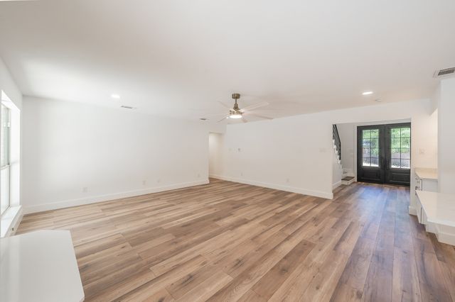 2815 Perkins Road, Arlington, TX 76016