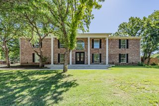 2815 Perkins Road, Arlington, TX 76016