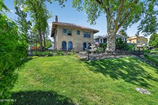 3066 River Road, Toledo, OH 43614