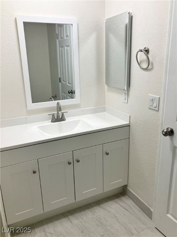 1715 Rockwell Lane, Las Vegas, NV 89156