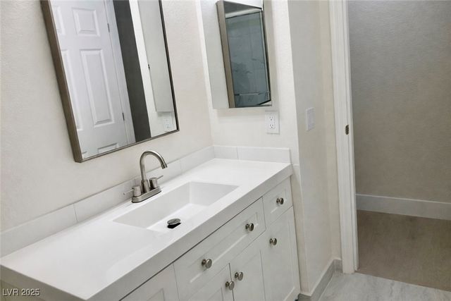 1715 Rockwell Lane, Las Vegas, NV 89156