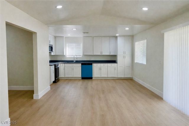 1715 Rockwell Lane, Las Vegas, NV 89156