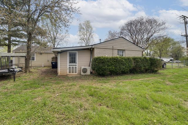 1703 Atlas St, Murfreesboro, TN 37130