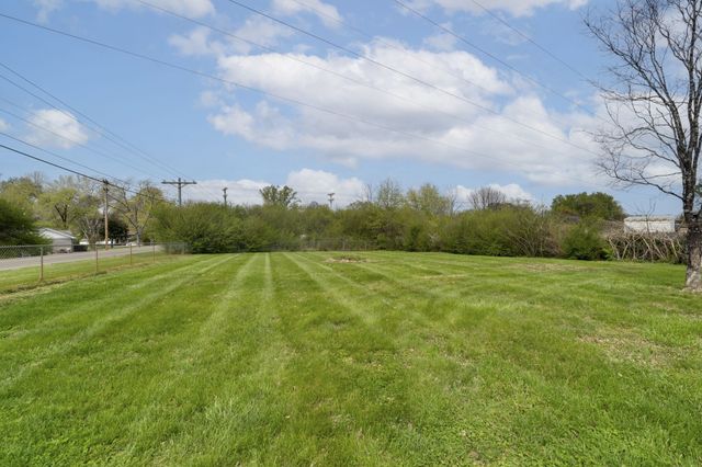 1703 Atlas St, Murfreesboro, TN 37130