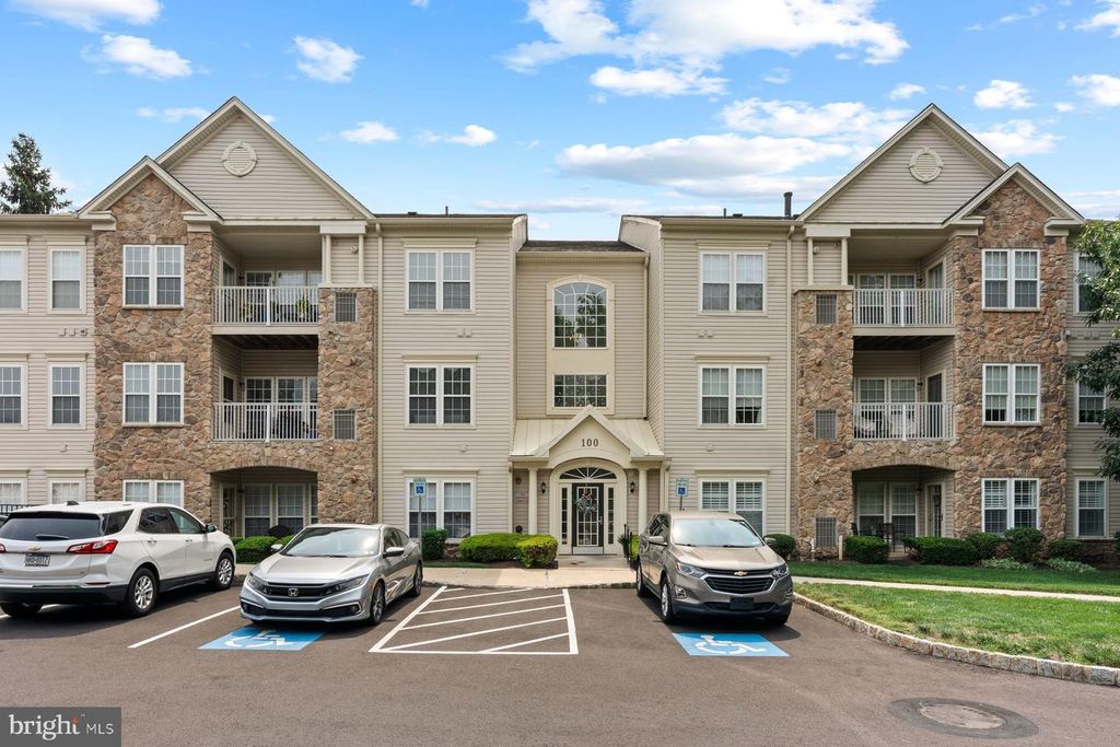 100 DOUGLAS FIR DR #102, WARRINGTON, PA 18976 — exterior