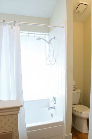 720 Cresent Drive, Desoto, TX 75115