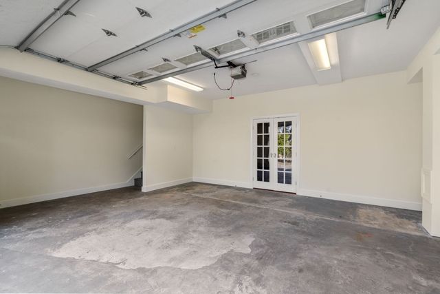 62 Redfield St 62, Boston, MA 02122
