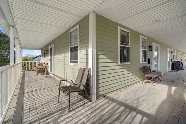 62 Redfield St 62, Boston, MA 02122