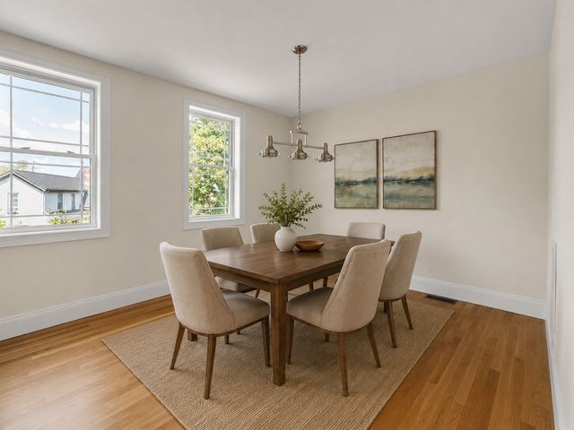 62 Redfield St 62, Boston, MA 02122