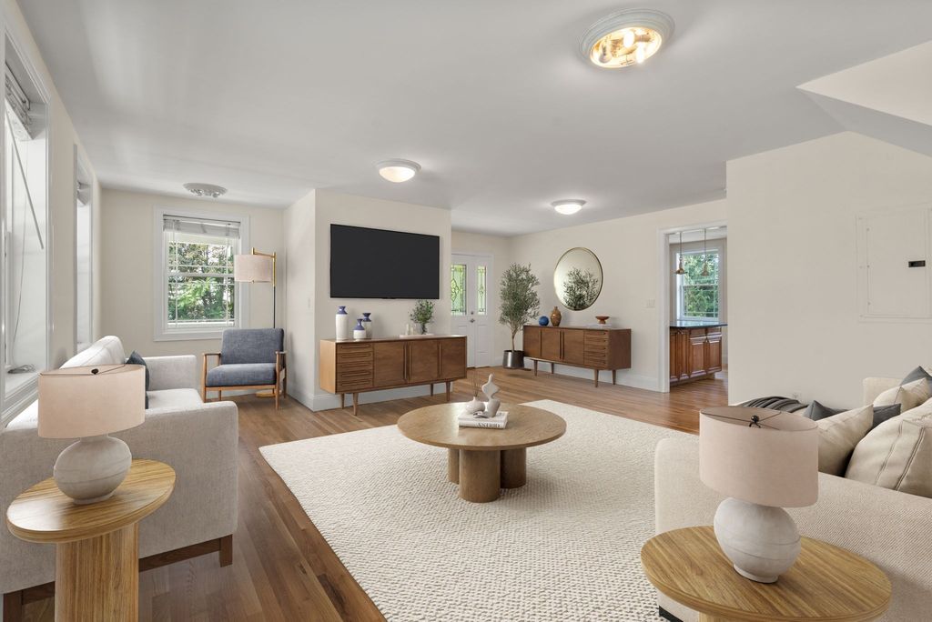 62 Redfield St 62, Boston, MA 02122