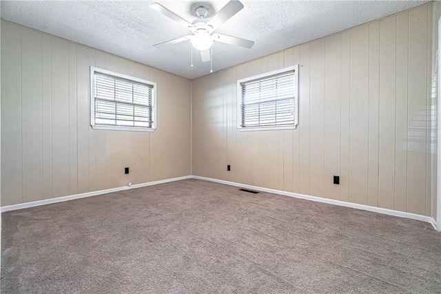 30 Hope Drive, Bella Vista, AR 72715