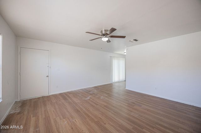 925 W PEORIA Avenue 29, Phoenix, AZ 85029