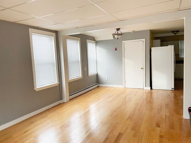 48 Linden St 1, Salem, MA 01970