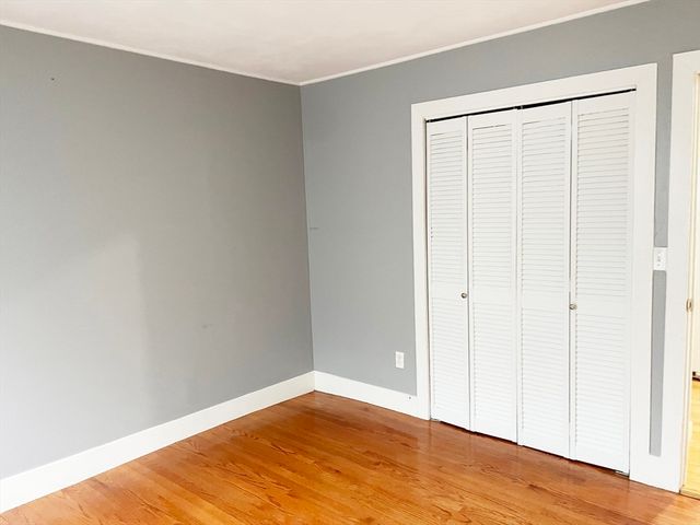 48 Linden St 1, Salem, MA 01970