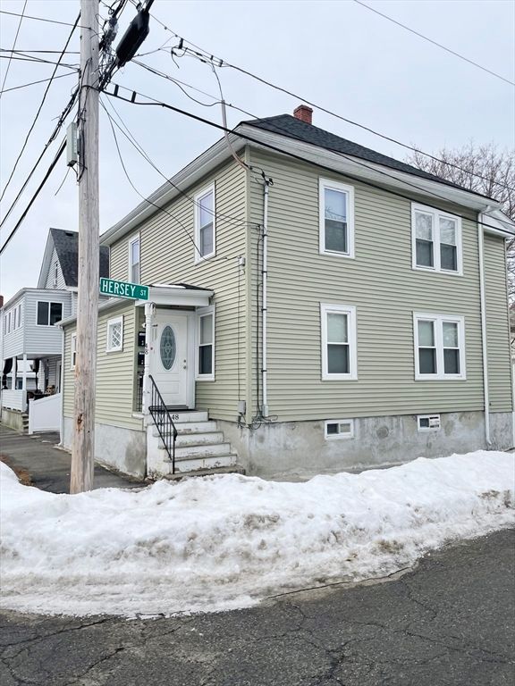 48 Linden St 1, Salem, MA 01970