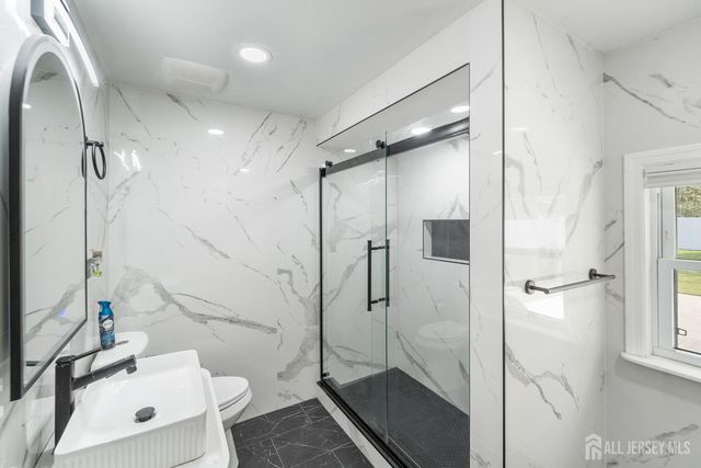 80 Stillwell Road, South Brunswick, NJ 08824