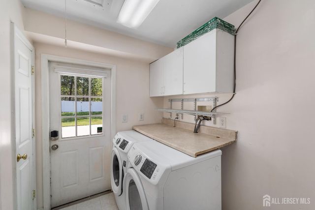 80 Stillwell Road, South Brunswick, NJ 08824