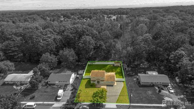 80 Stillwell Road, South Brunswick, NJ 08824