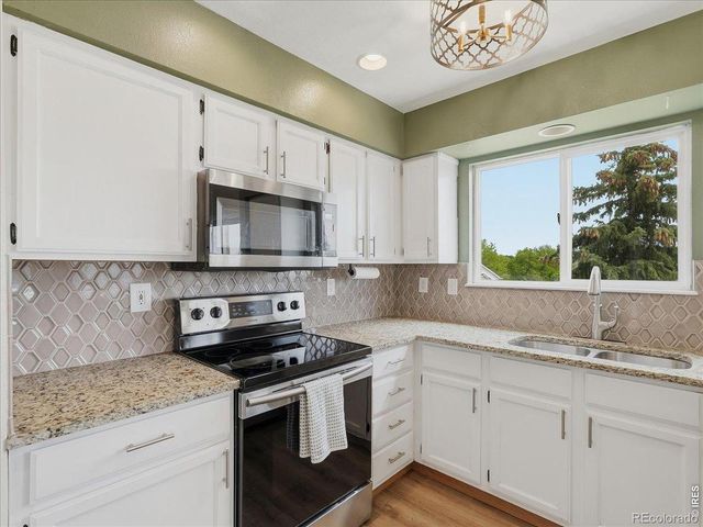 950 52nd Ave Ct C-3, Greeley, CO 80634