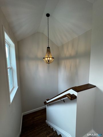 410 Alba Avenue, Bridgeport, CT 06606