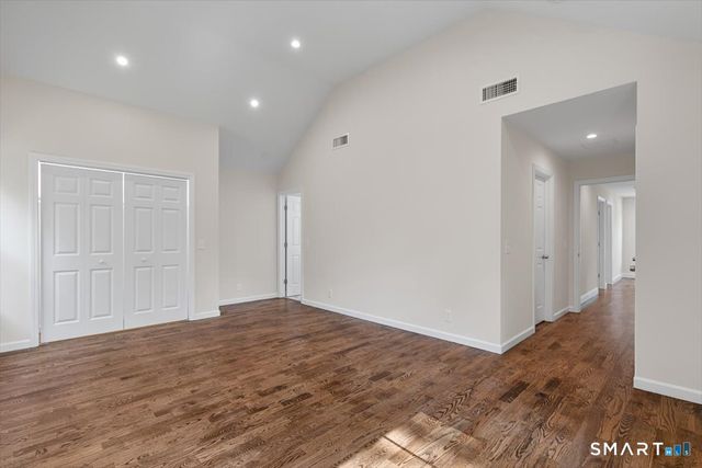 410 Alba Avenue, Bridgeport, CT 06606