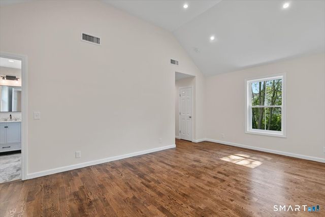 410 Alba Avenue, Bridgeport, CT 06606