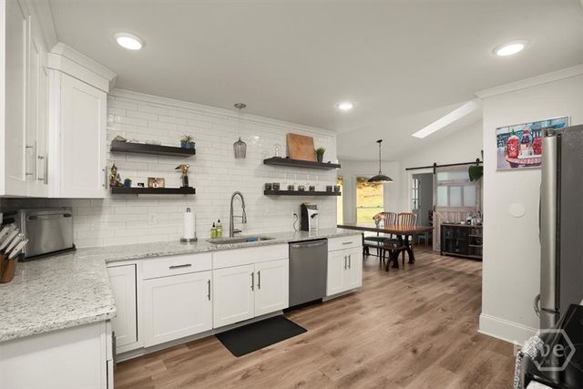 330 Stoneland Drive, Athens, GA 30606