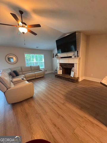 141 Rolling Woods Lane Lane, Hull, GA 30646
