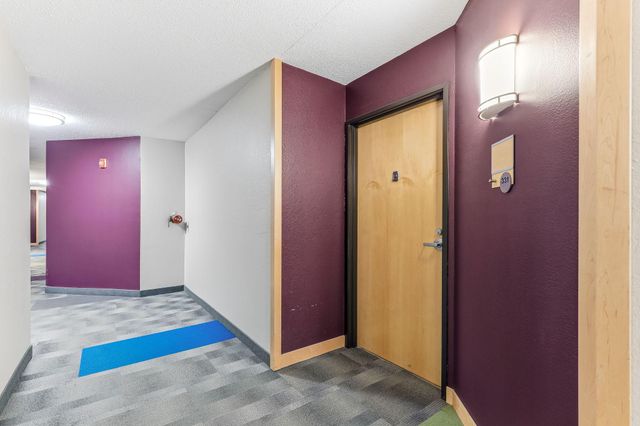 1700 Four Oaks Road 331, Eagan, MN 55121