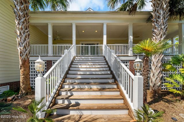 213 Point Drive, Wilmington, NC 28411