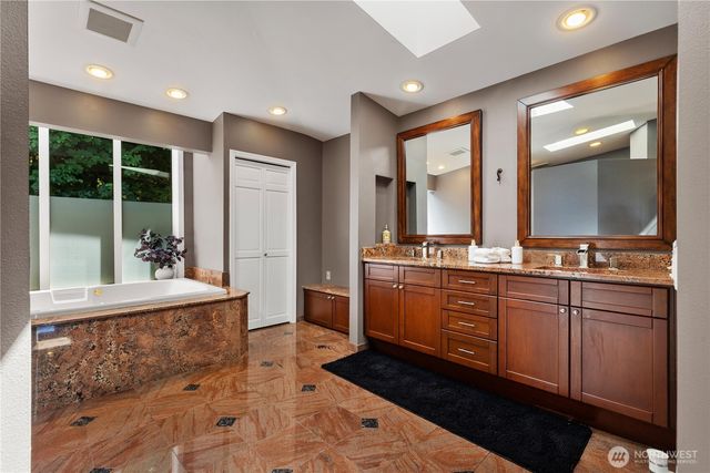 7723 168th Place SW, Edmonds, WA 98026