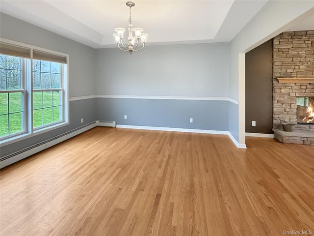 343 North Avenue, Pleasant Valley, NY 12569