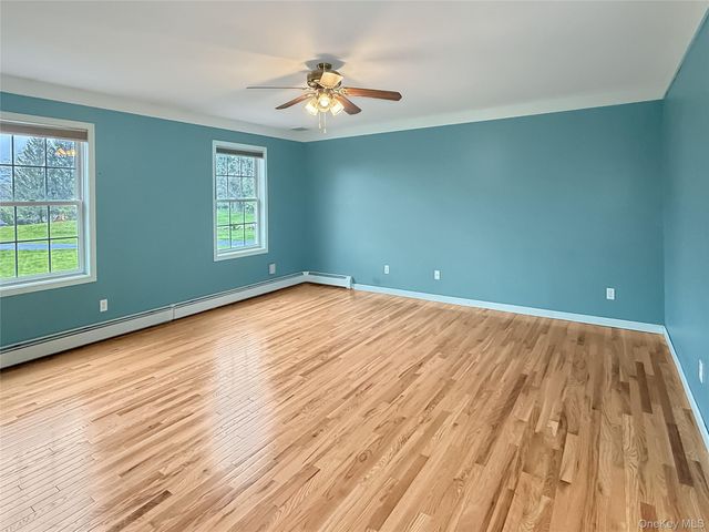 343 North Avenue, Pleasant Valley, NY 12569