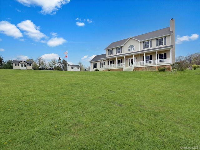 343 North Avenue, Pleasant Valley, NY 12569