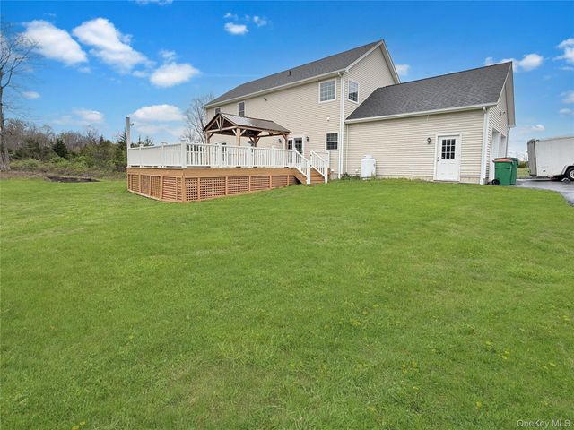 343 North Avenue, Pleasant Valley, NY 12569