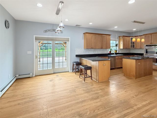 343 North Avenue, Pleasant Valley, NY 12569