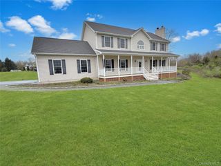 343 North Avenue, Pleasant Valley, NY 12569