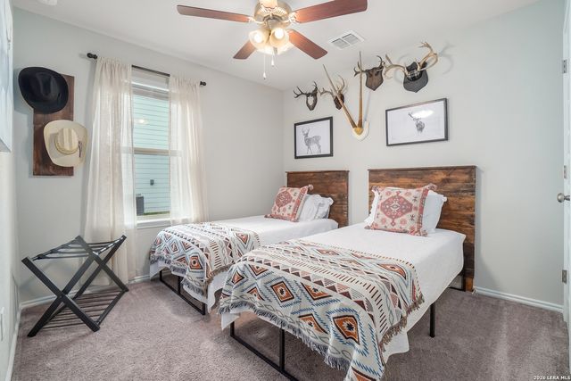 822 Hickory Trl, San Antonio, TX 78245