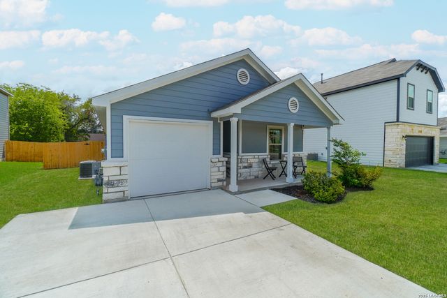 822 Hickory Trl, San Antonio, TX 78245