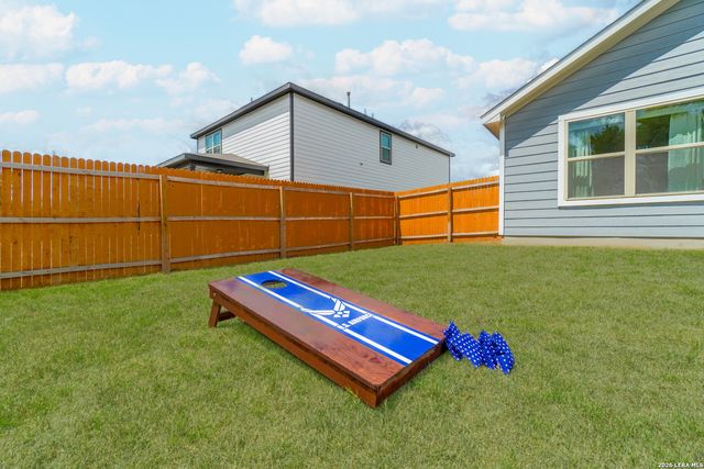 822 Hickory Trl, San Antonio, TX 78245