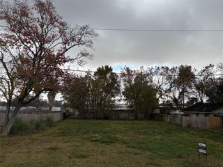 1523 Second, League City, TX 77573