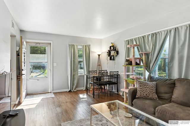 904 N 12th Street, Plattsmouth, NE 68048