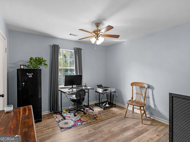 40 Salem Court, Mcdonough, GA 30252