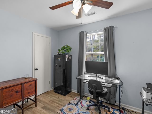 40 Salem Court, Mcdonough, GA 30252